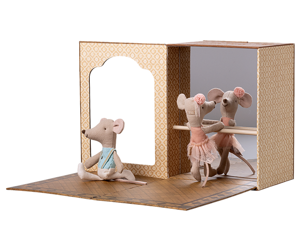 MAILEG BALLET MICE IN DANCE STUDIO, LITTLE SISTER & BROTHER