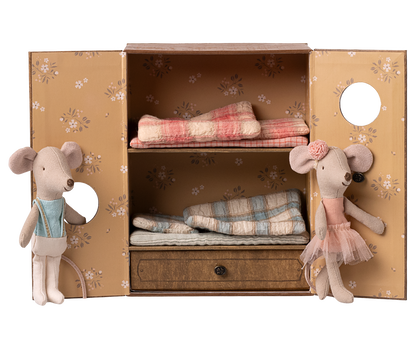 MAILEG BALLET MICE IN DANCE STUDIO, LITTLE SISTER & BROTHER
