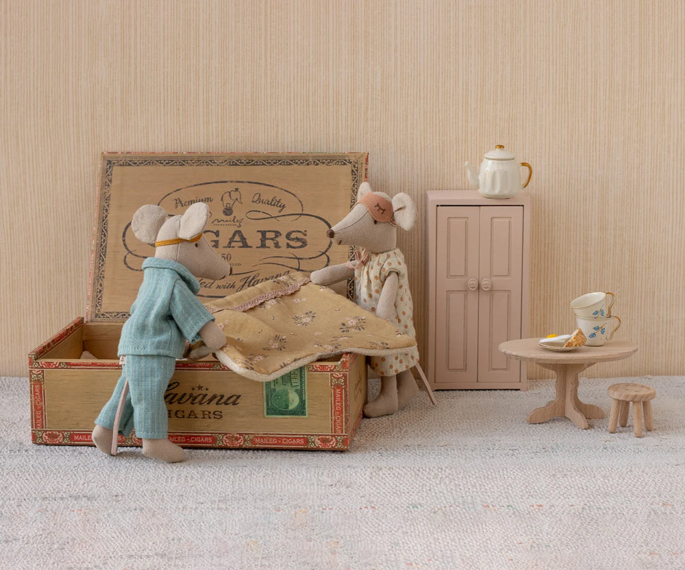 Maileg Mum & Dad Cigar Box