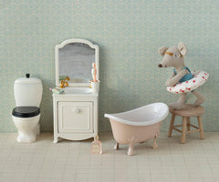 Maileg Mouse Bathtub in Rose
