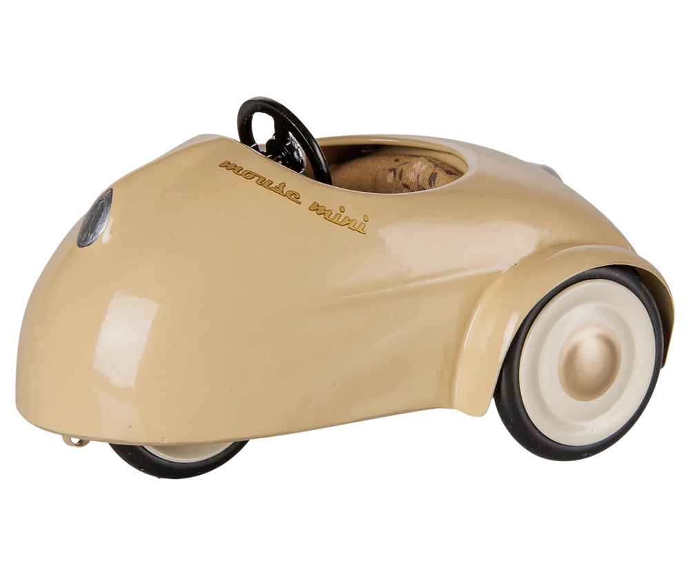 Maileg Car, Mouse - Wheat