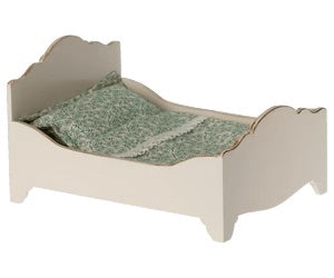 ML 11-2003 WOODEN MOUSE BED