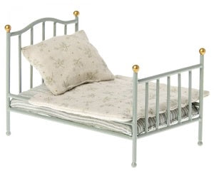 MAILEG VINTAGE MOUSE BED