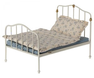 Maileg Mouse Bed