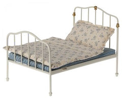 Maileg Mouse Bed