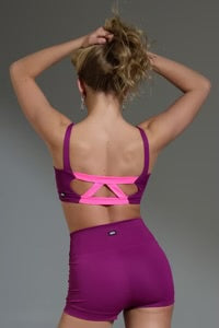 TIGER FRIDAY ANGEL CROP TOP