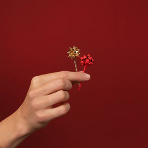 Metal Gift Bow Bobby Pins 4pc Set - Red & Gold