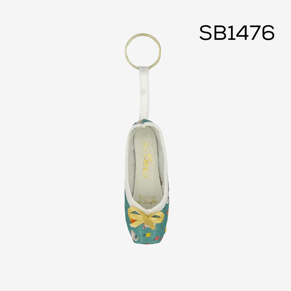 SO DANCA CHRISTMAS POINTE SHOE KEY CHAIN