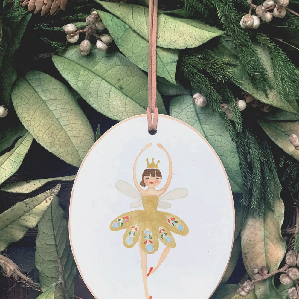 CLAIRMONT & CO GOLD BALLERINA OVAL ORNAMENT